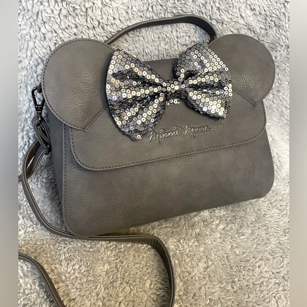 Like NEW! Minnie Mouse Loungefly Crossbody